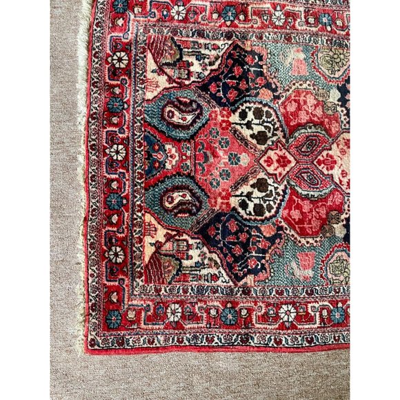 Vintage Persian Sarouk Carpet 40”X64” - Picture 3 of 7